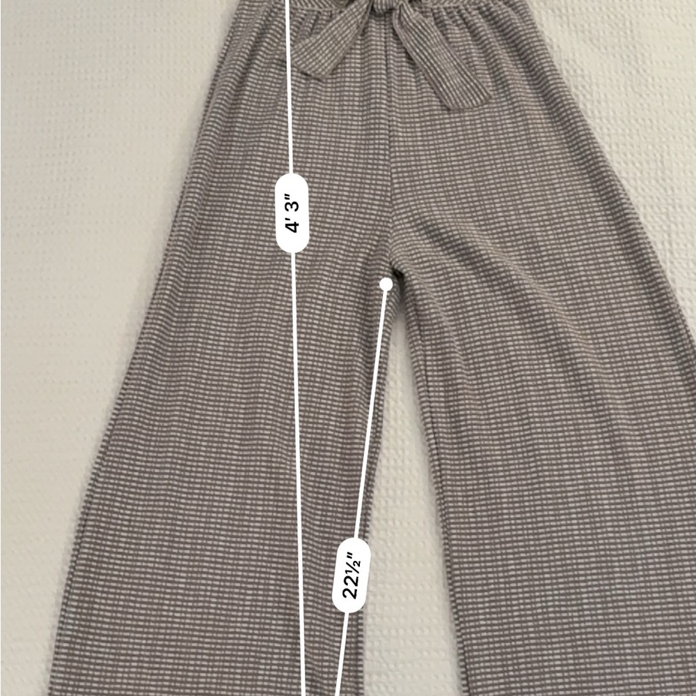 Caution To The Wind Gray Ribbed Knit Jumpsuit - size small - Picture 7 of 8